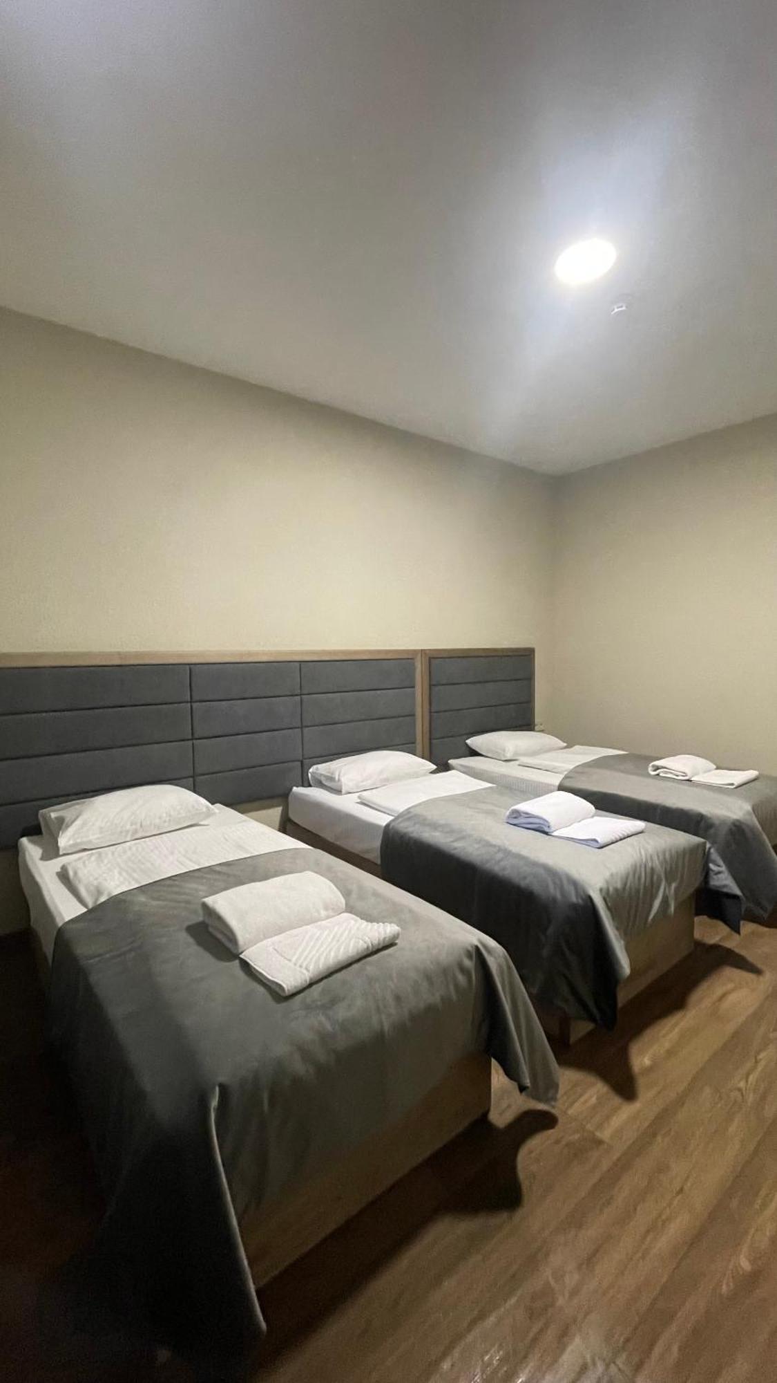 Nesvit Hotel Kijev Kültér fotó