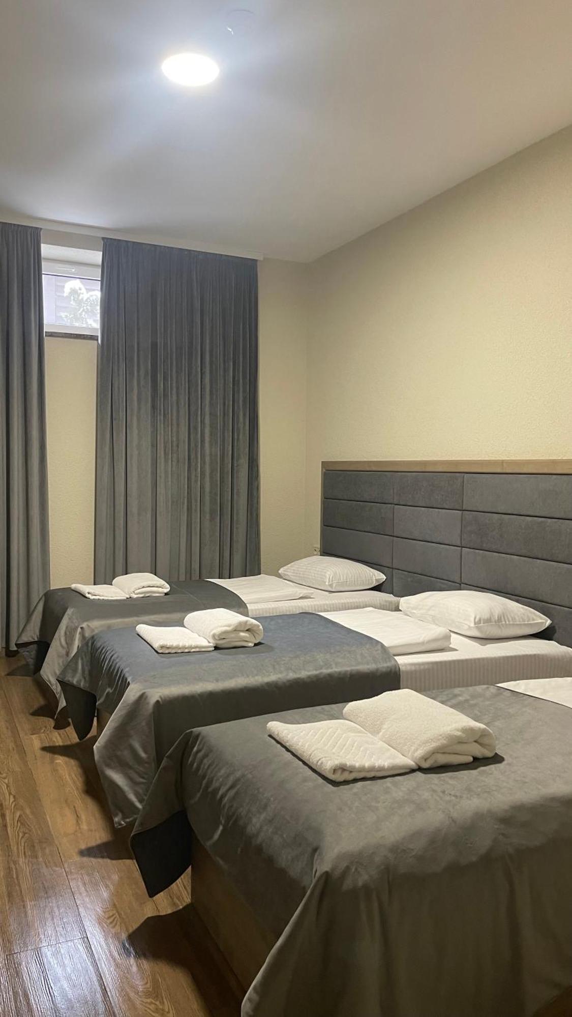 Nesvit Hotel Kijev Kültér fotó