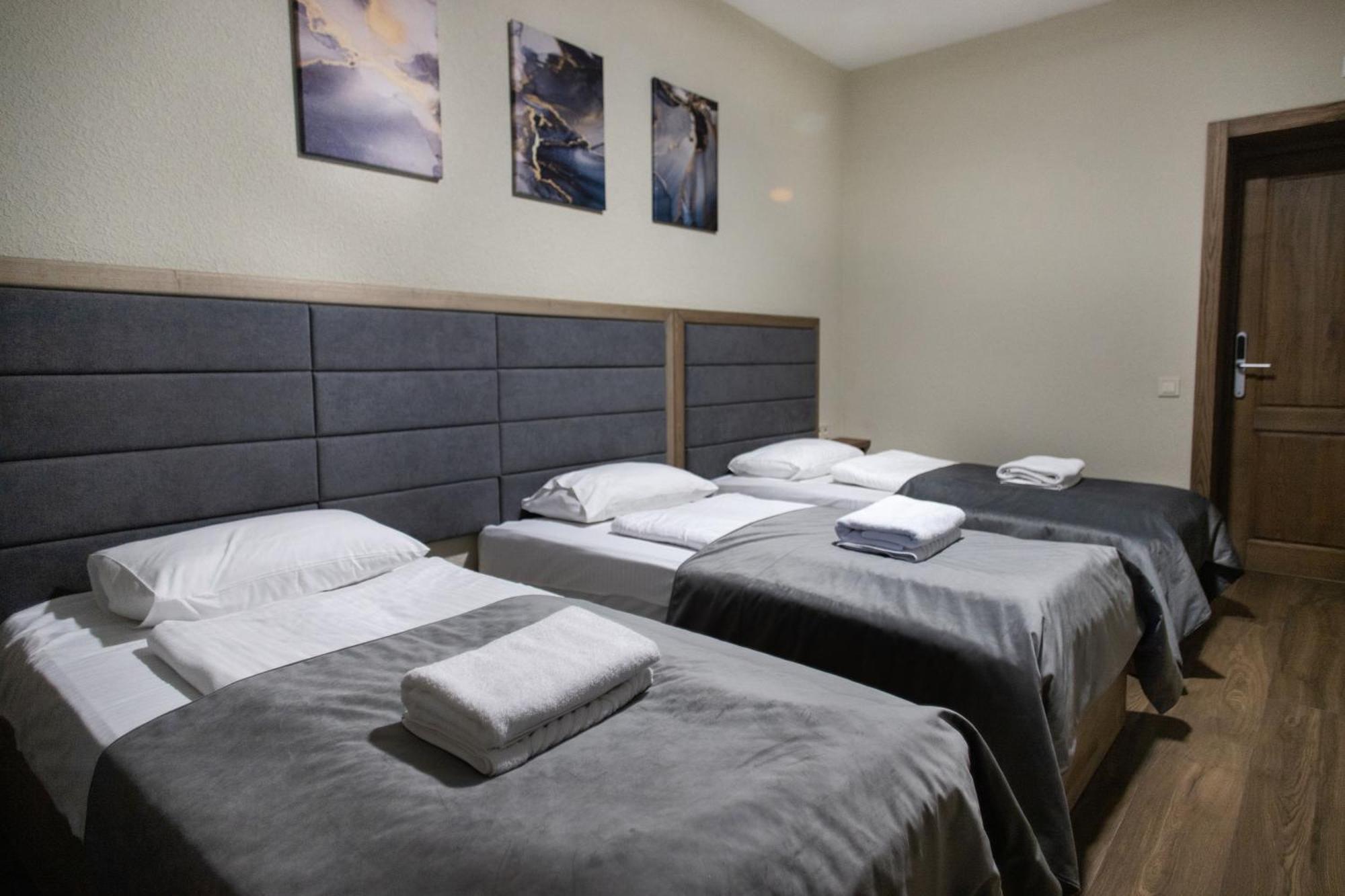 Nesvit Hotel Kijev Kültér fotó